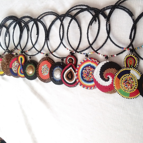 African Beads Jewelry - African Handmade Traditional Necklaces